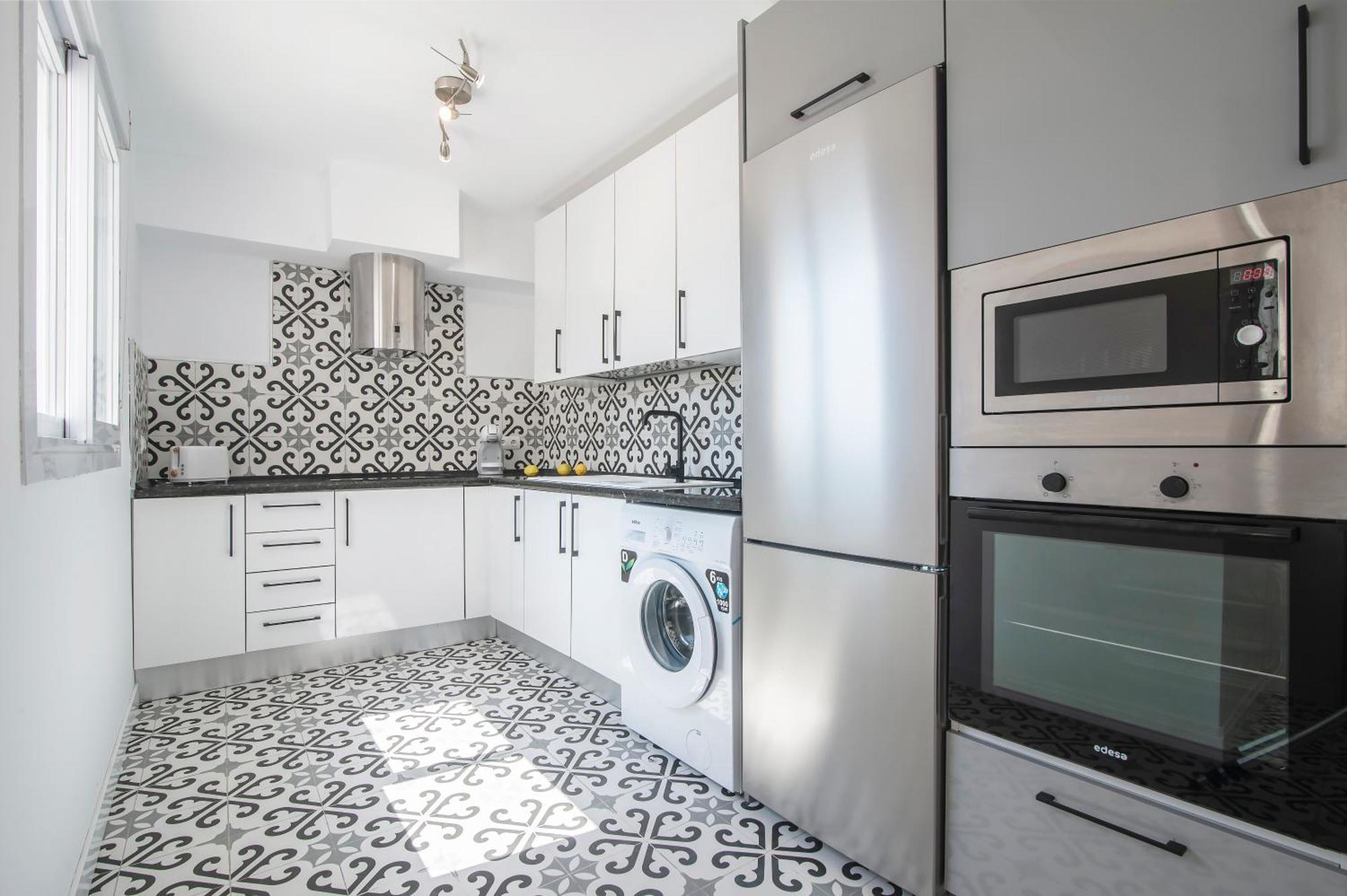 Casa Alba Apartment เอสเตโปนา ภายนอก รูปภาพ